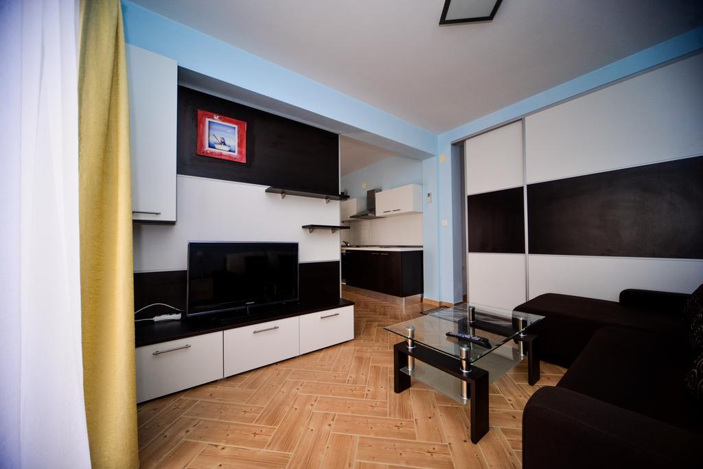 Apartments Dalmacija Starigrad Paklenica Habitación foto